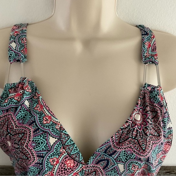 Spanx Love Your Assets by Sara Blakely one-piece swimsuit size Large - Picture 3 of 8